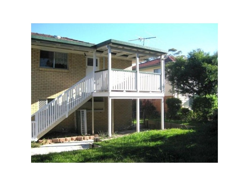 15 Dinterra Avenue, Ferny Hills QLD 4055