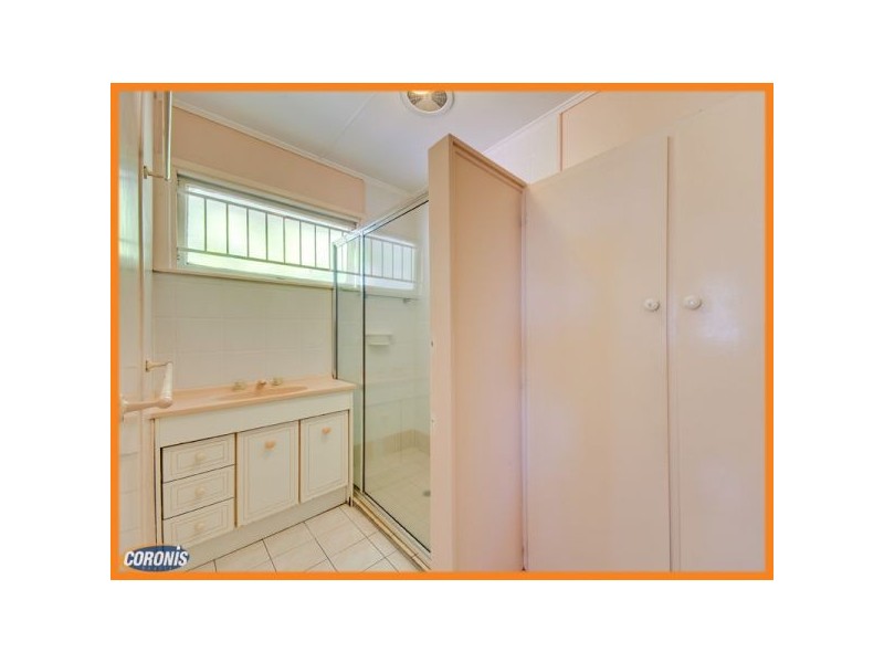 18 Hinchcliffe Street, Zillmere QLD 4034