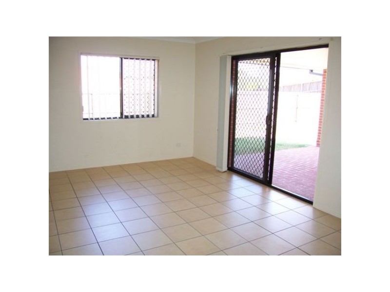 8 Quandong Crescent, Arana Hills QLD 4054