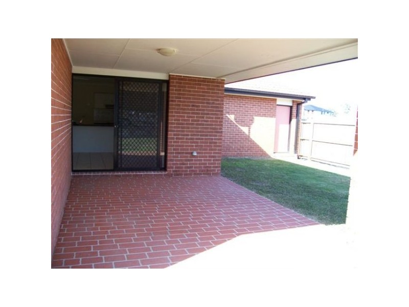 8 Quandong Crescent, Arana Hills QLD 4054