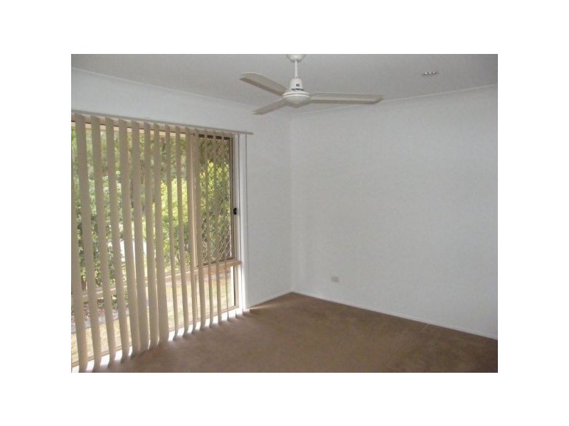 10 Melissa Court, Kallangur QLD 4503