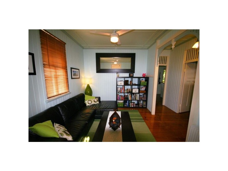 80 Swan Street, Gordon Park QLD 4031