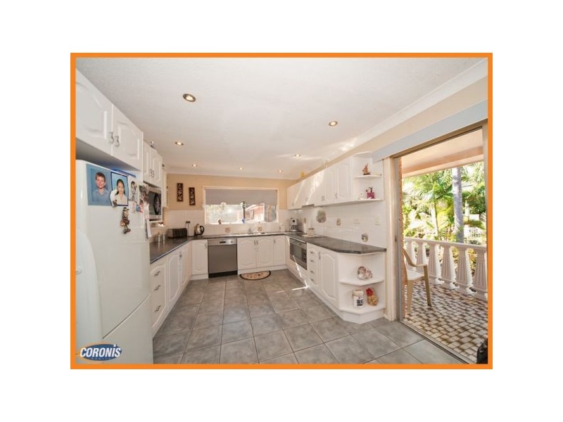 14 Coolcrest Street, Daisy Hill QLD 4127