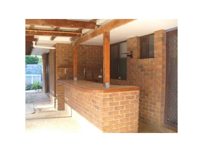18 Crestleigh Court, Morayfield QLD 4506