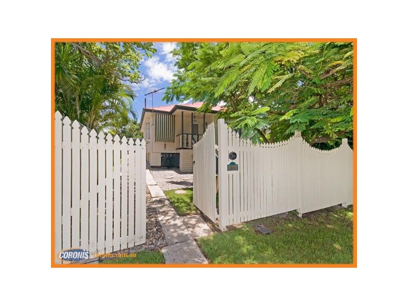 30 Arundal Street, Brighton QLD 4017