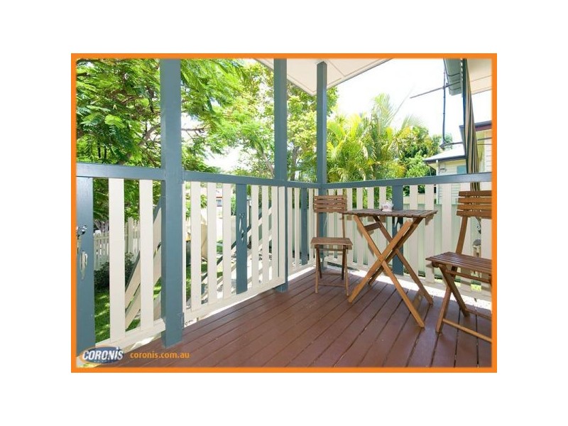 30 Arundal Street, Brighton QLD 4017
