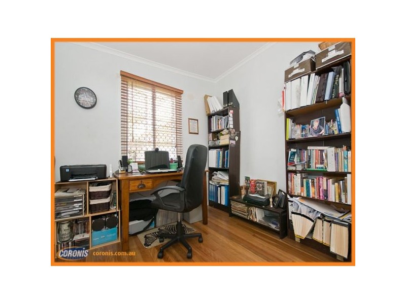 30 Arundal Street, Brighton QLD 4017