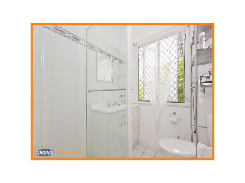 30 Arundal Street, Brighton QLD 4017