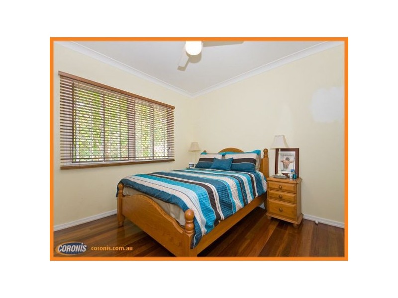 30 Arundal Street, Brighton QLD 4017