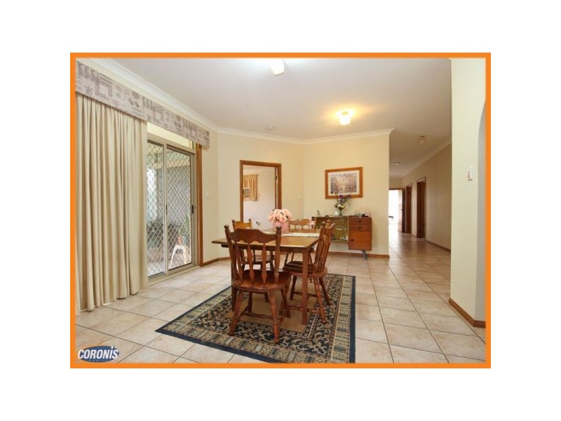 106 Wattlebird Drive, Elimbah QLD 4516