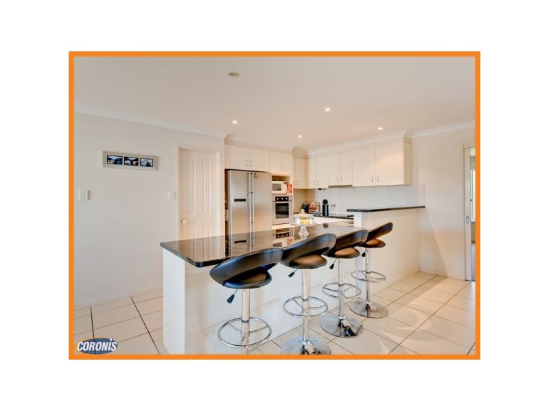6 Dewdrop Place, Ningi QLD 4511