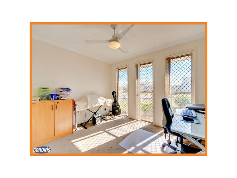 6 Dewdrop Place, Ningi QLD 4511