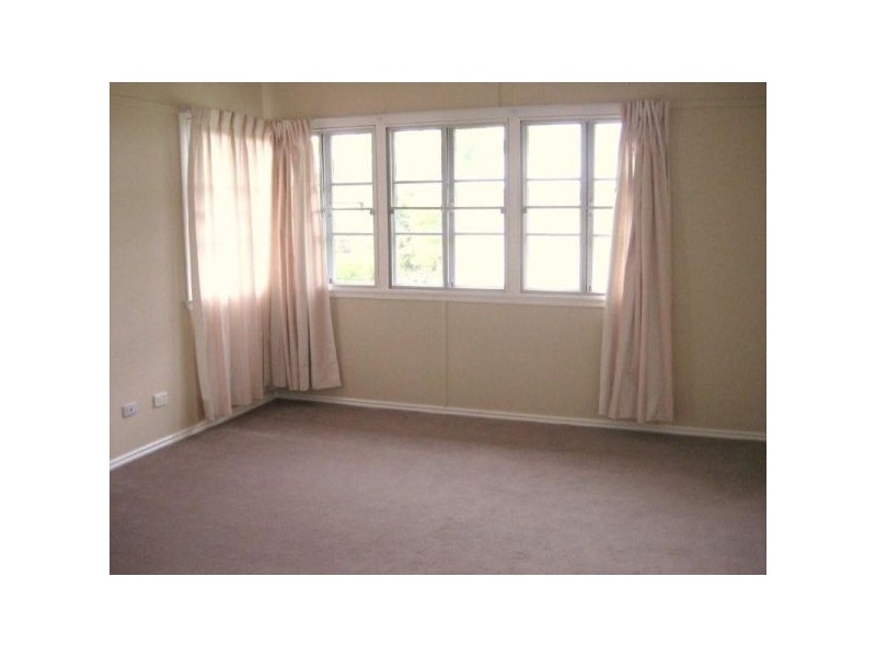 82 Corrigan Street, Keperra QLD 4054