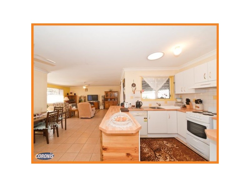 7 Barcrest Court, Crestmead QLD 4132