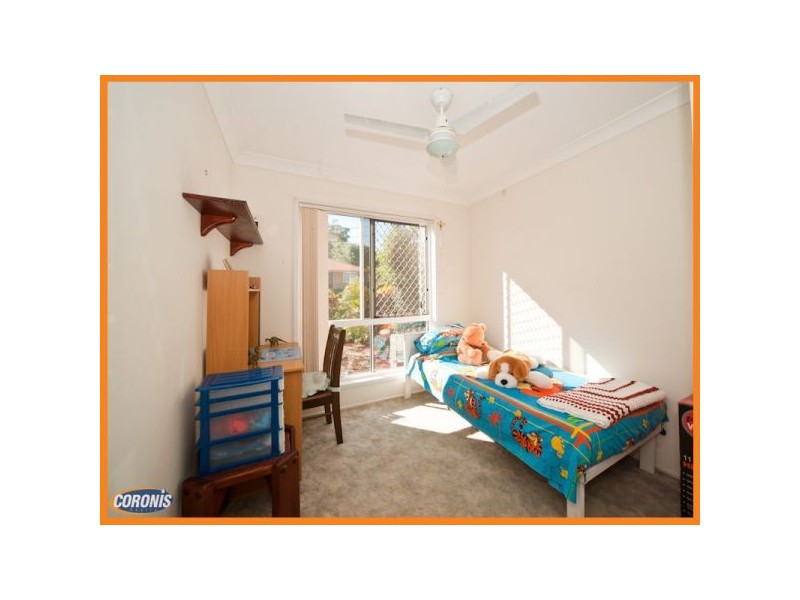 7 Barcrest Court, Crestmead QLD 4132