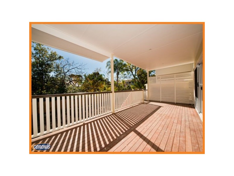 52 Wyena Street, Camp Hill QLD 4152