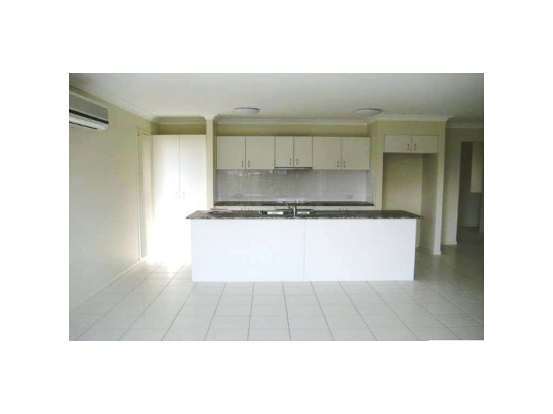 7 Rhiannon Drive, Flinders View QLD 4305