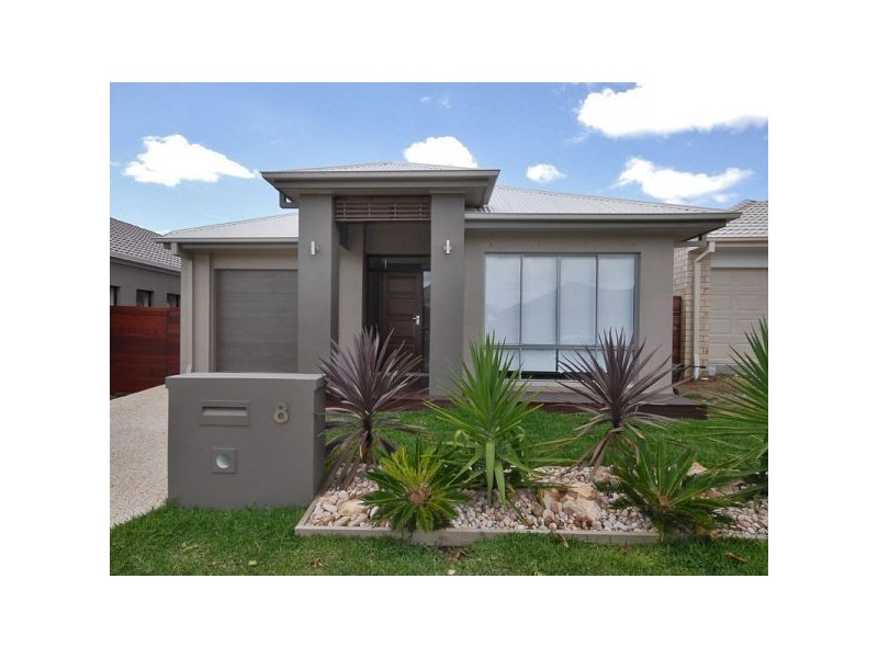 8 Glider Street, North Lakes QLD 4509