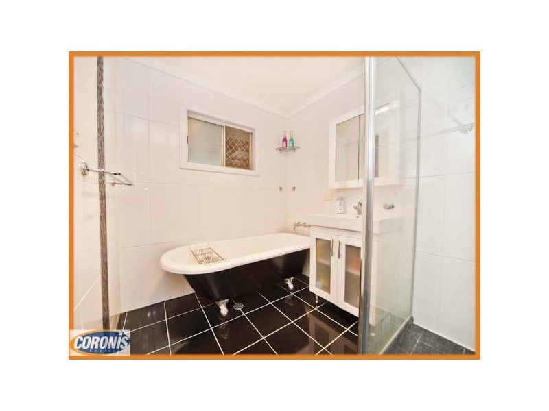 16 Benfer Road, Victoria Point QLD 4165