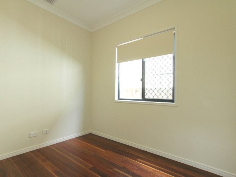 54 Wyena Street, Camp Hill QLD 4152