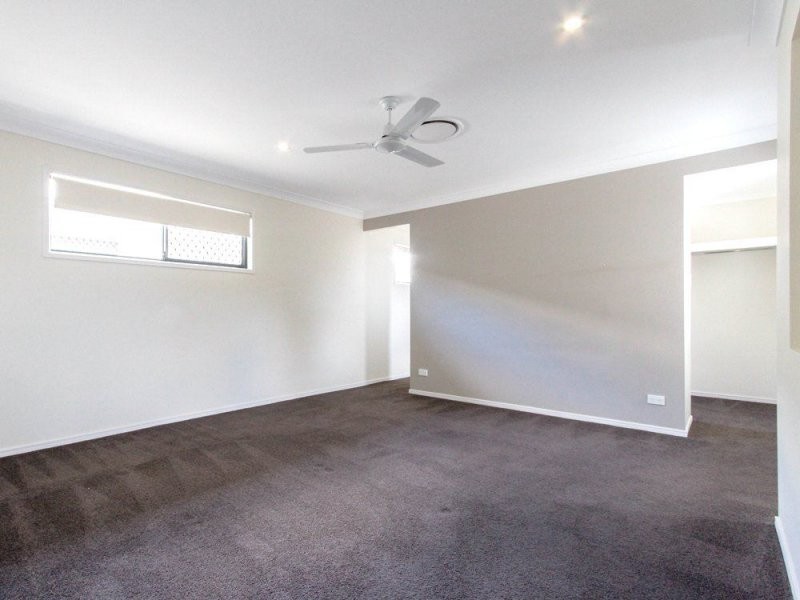 54 Wyena Street, Camp Hill QLD 4152