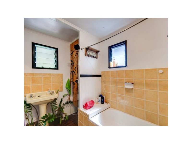 260 Beaconsfield Terrace, Brighton QLD 4017