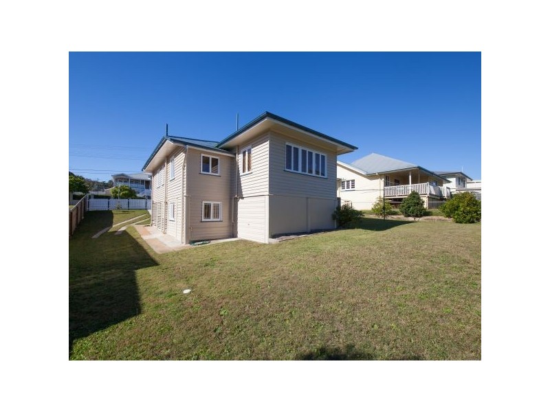 77 Bundah Street, Camp Hill QLD 4152