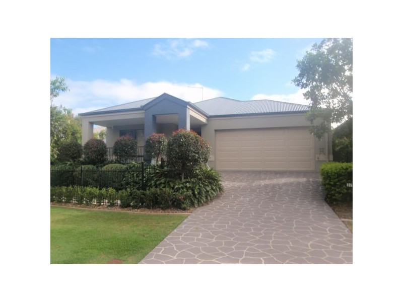37 Douglas Cct, North Lakes QLD 4509