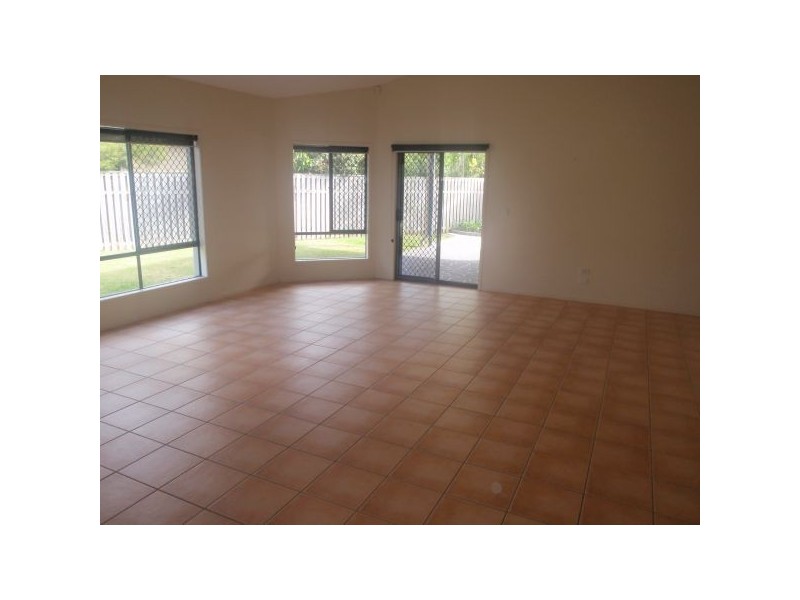 37 Douglas Cct, North Lakes QLD 4509