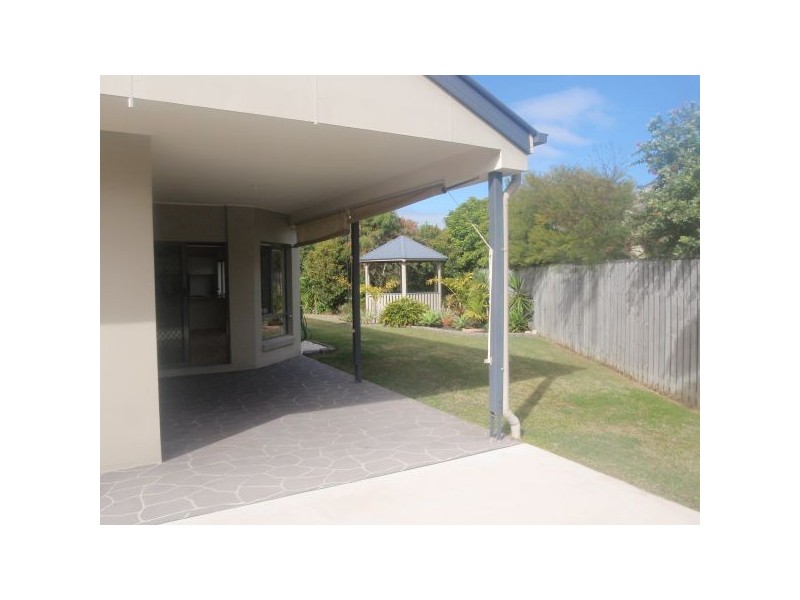 37 Douglas Cct, North Lakes QLD 4509