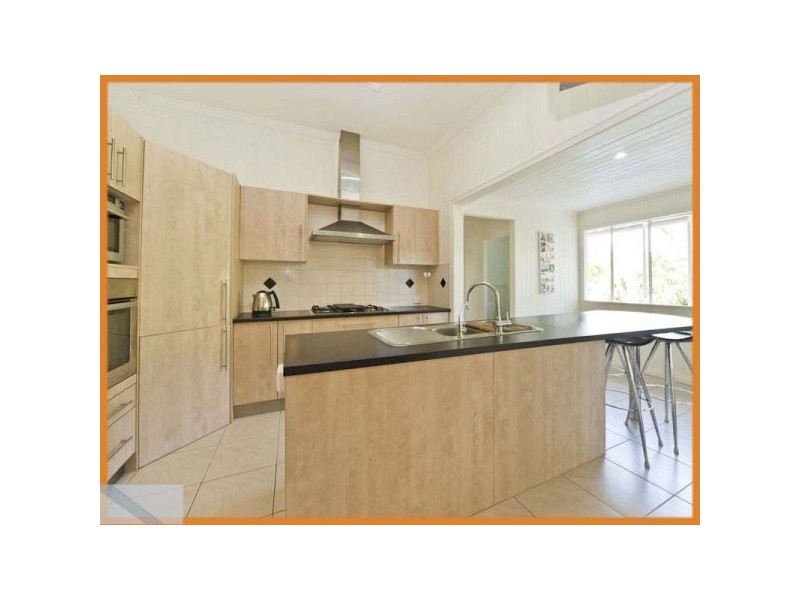 23 Aloomba Rd, Ashgrove QLD 4060