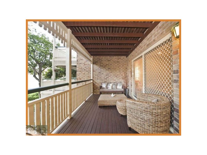 2/41 Cambridge Street, Red Hill QLD 4059