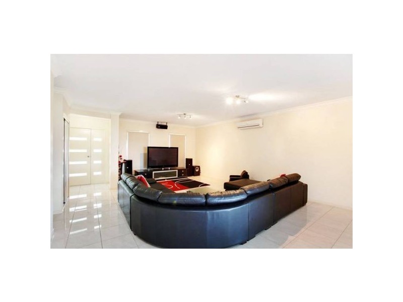 4 Huron Place, Narangba QLD 4504