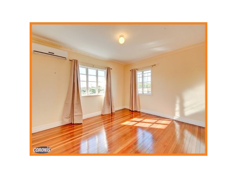 160 Edinburgh Castle Road, Wavell Heights QLD 4012