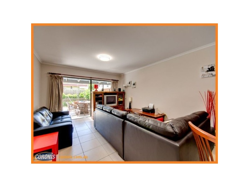 2/85 Nudgee Road, Hamilton QLD 4007