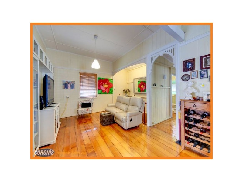 16 Somerset Street, Windsor QLD 4030