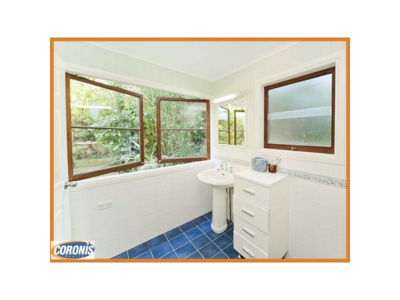 27 Sweetman Street, Paddington QLD 4064