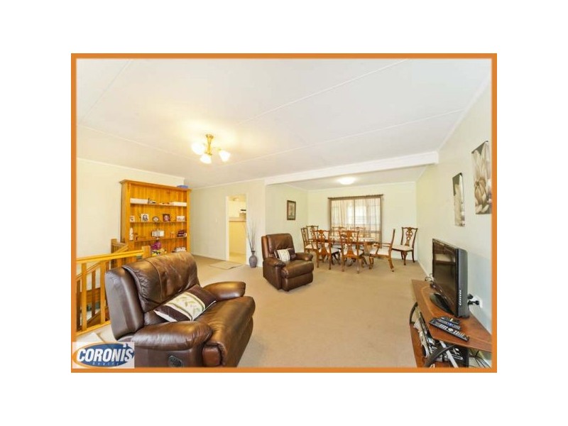 5 Roseglen Street, Greenslopes QLD 4120
