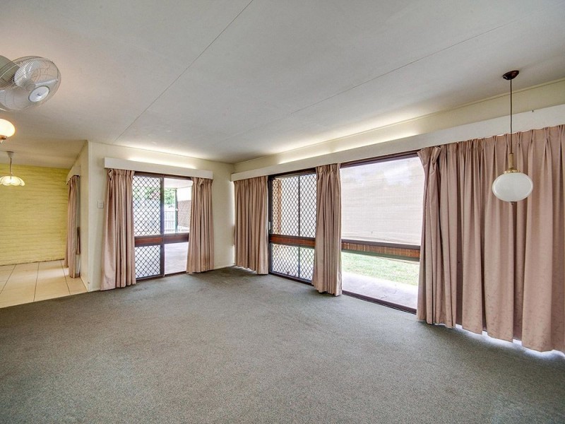 57 Ferny Way, Ferny Hills QLD 4055