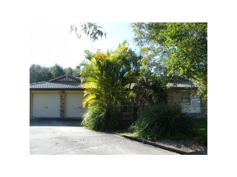 17 Bream Court, Sandstone Point QLD 4511