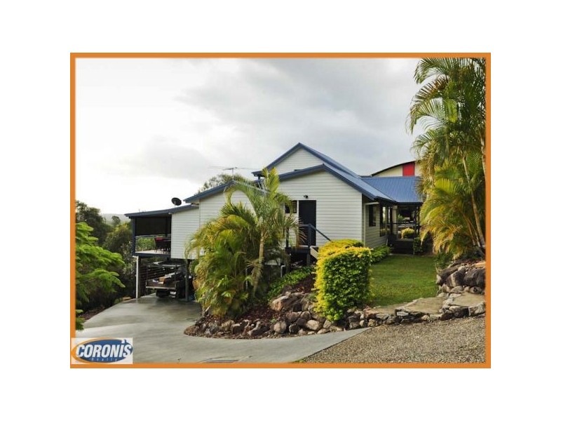 17 Valerie Close, Edens Landing QLD 4207