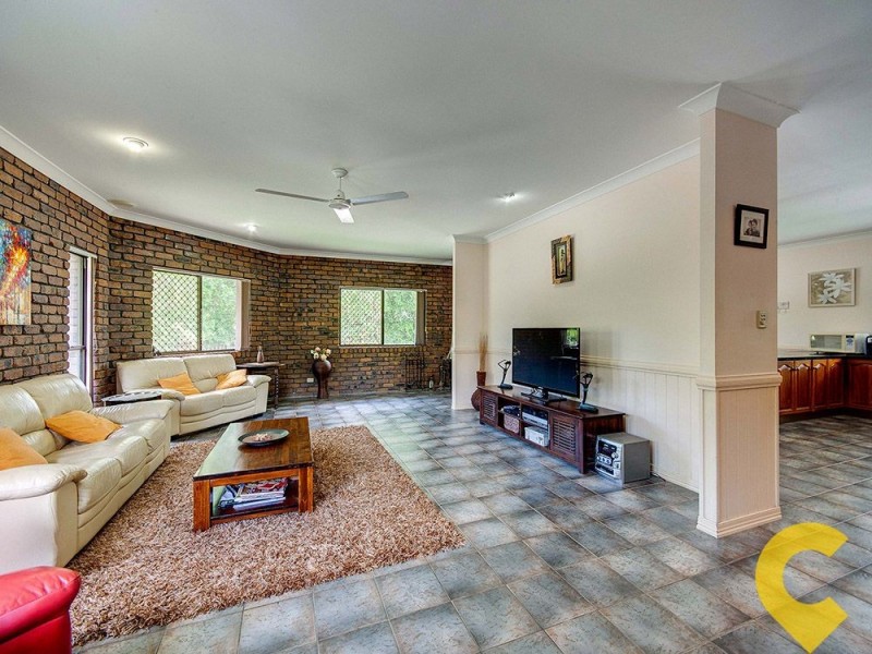 5 Calais Court, Joyner QLD 4500