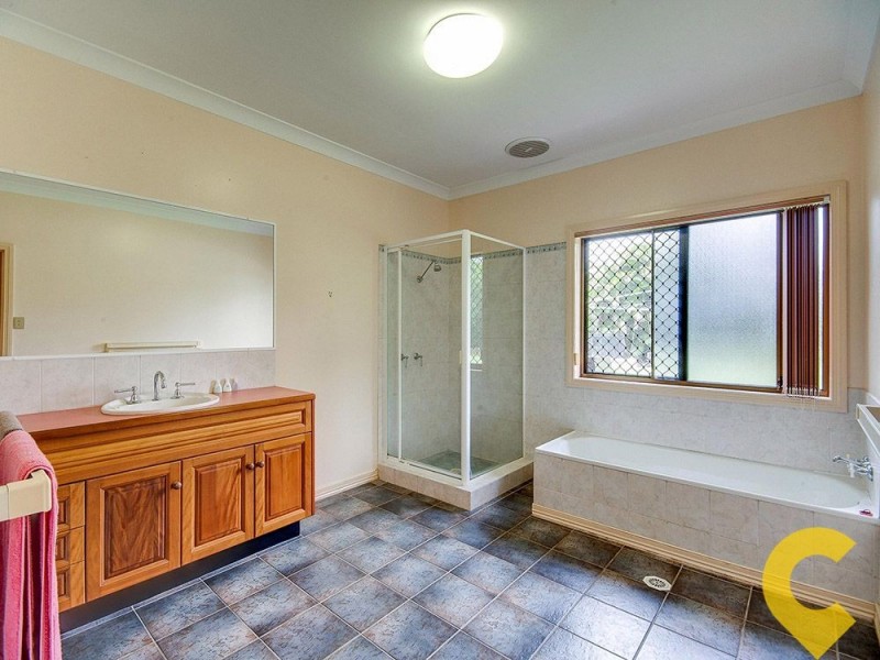 5 Calais Court, Joyner QLD 4500