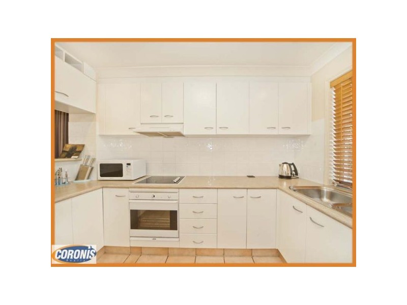 27/360 Simpsons Road, Bardon QLD 4065