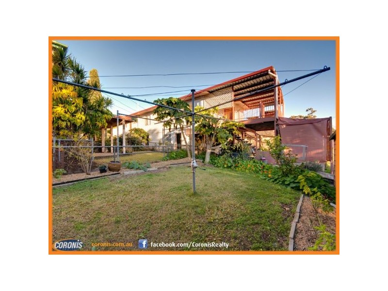 124 Southerden Street, Sandgate QLD 4017