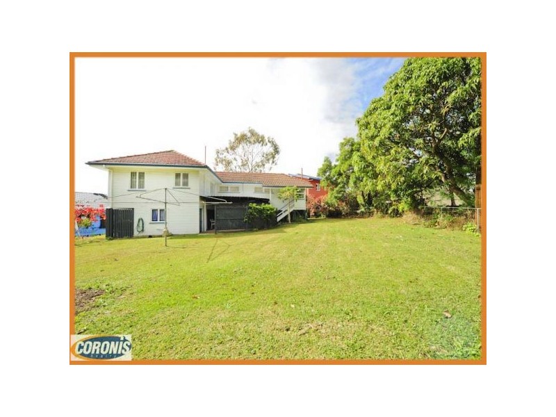 32 Vaucluse Street, Wavell Heights QLD 4012