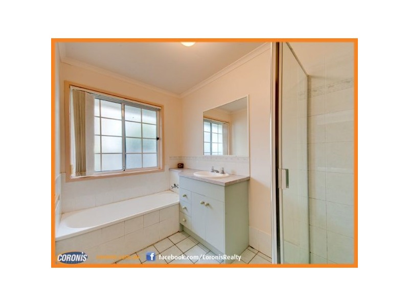 10 Camphor Laurel Close, Fitzgibbon QLD 4018
