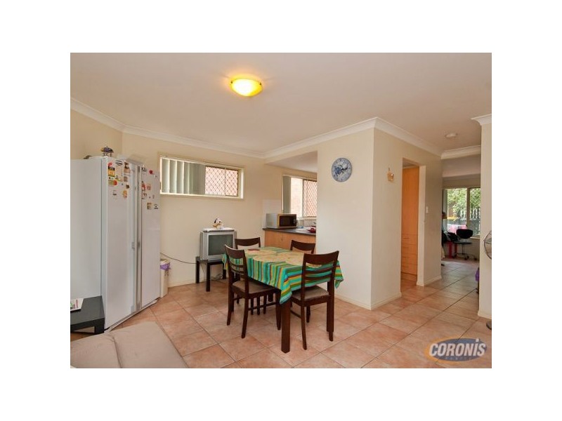 2/50 Brookfield Road, Kedron QLD 4031
