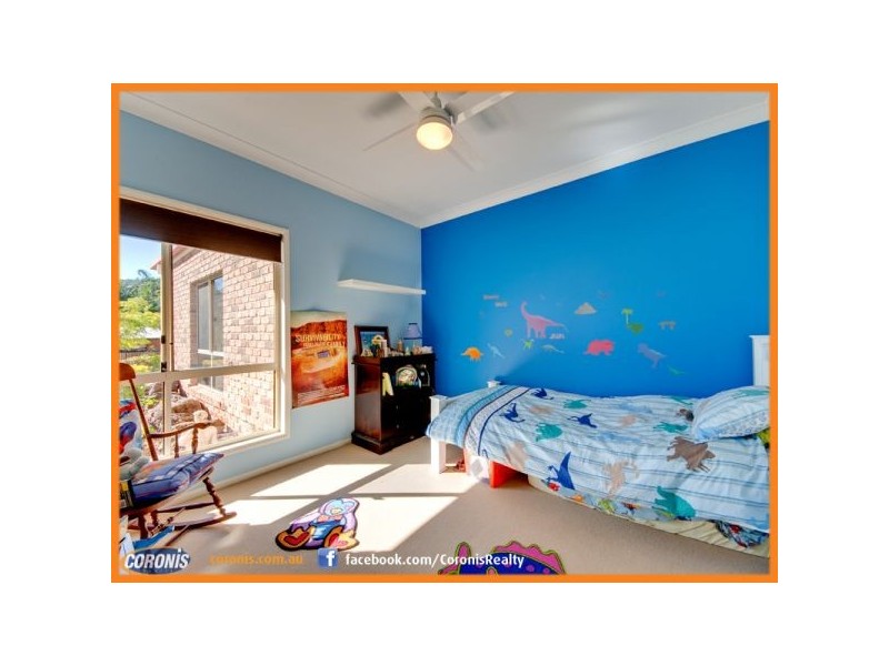 26 Greenford Street, Chapel Hill QLD 4069