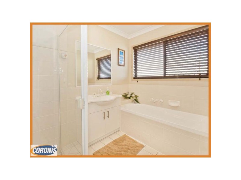 32 Spruce Street, Loganlea QLD 4131